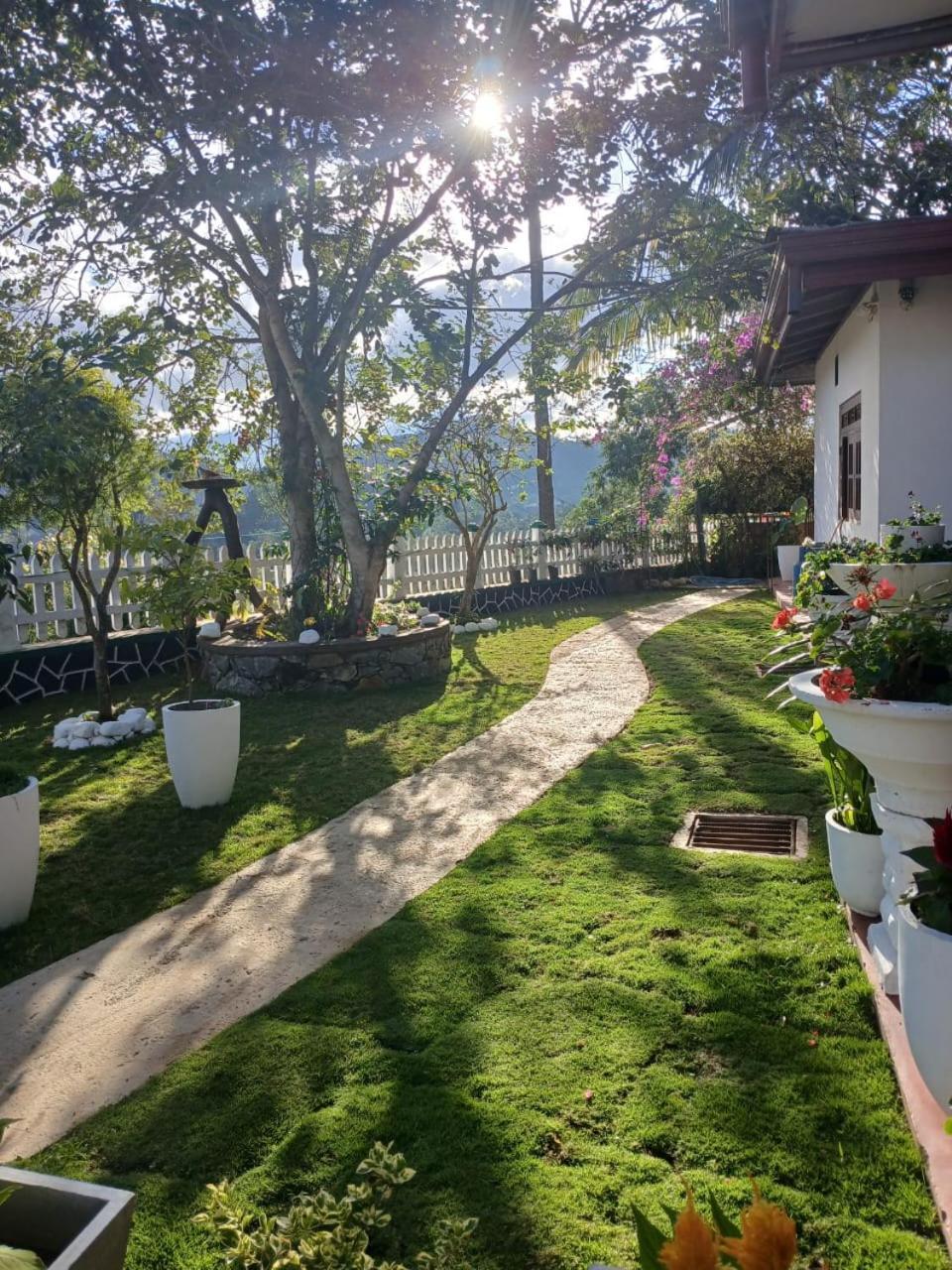 Nine Arch Gap Hotel Ella Exterior foto